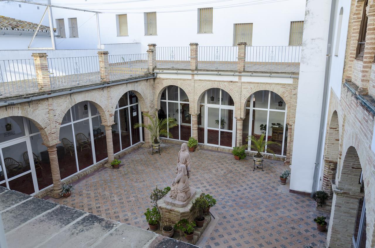 Convento Madre De Dios De Carmona Hotel ภายนอก รูปภาพ